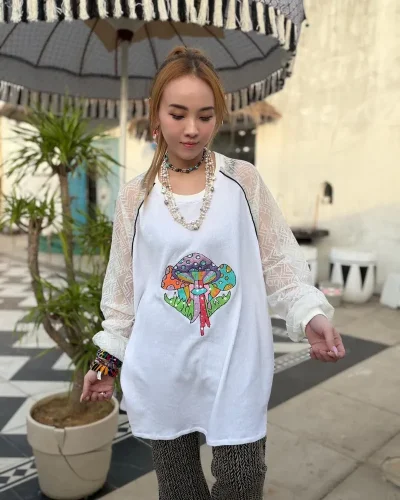 macrame 刺繡蘑菇白色網網長tee m3615ch (0413)